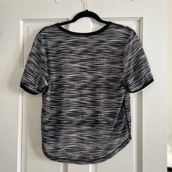 Victoria Secret Sport Mesh Workout top bundle - Picture 2 of 4